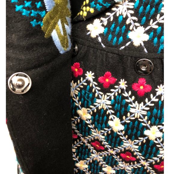 Hazel Heavy Embroidered Wool Coat Ladies Size Large - Picture 7 of 8